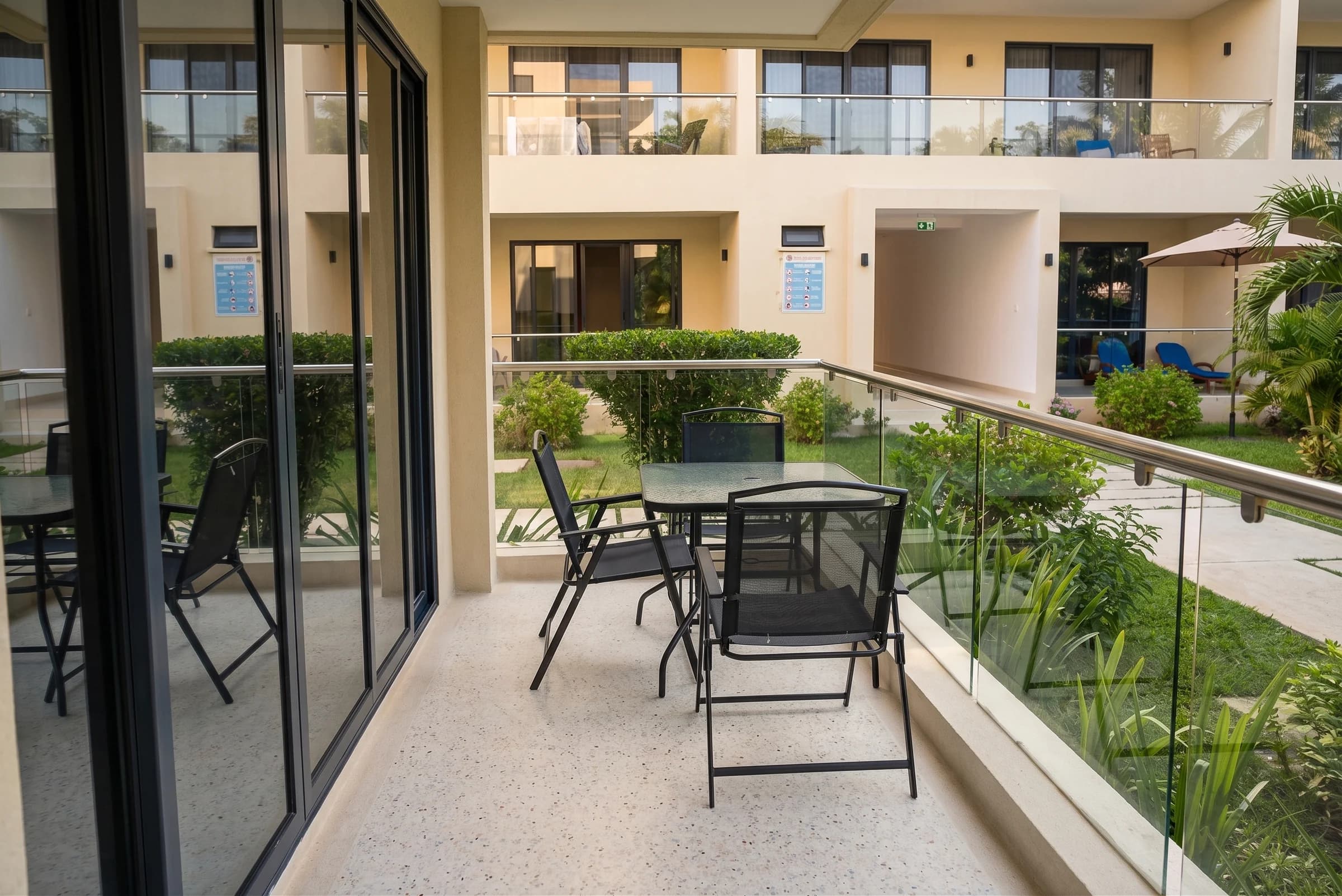 The Private Balcony & Terrace Lounge