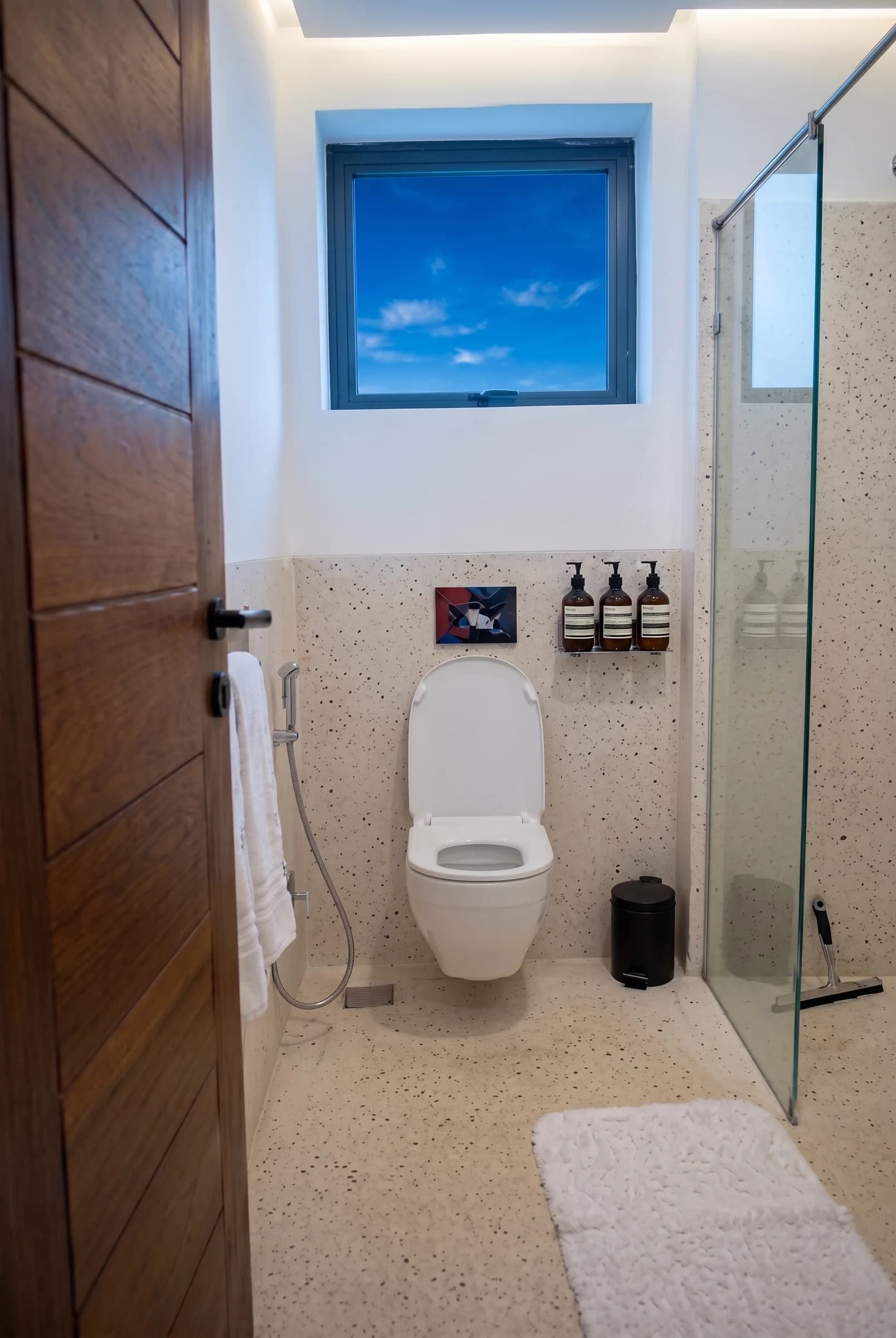 Modern Swahili Vanity & Bathroom