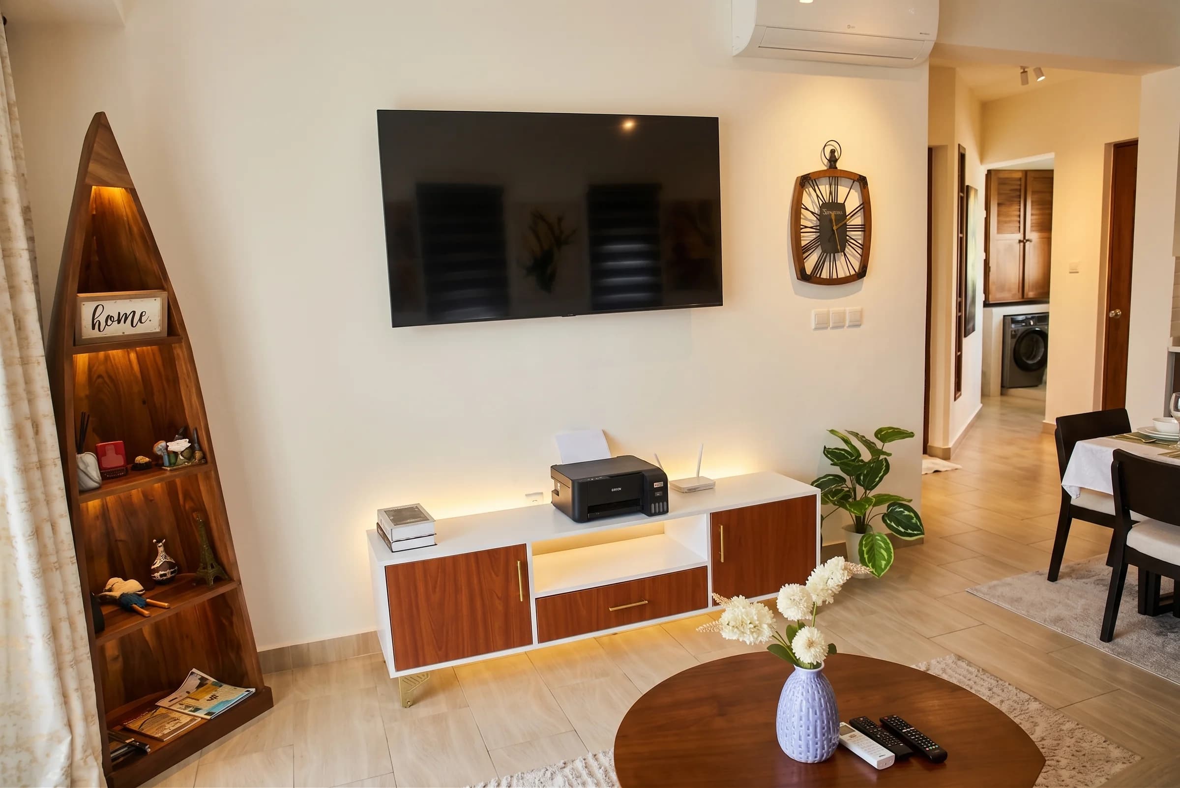 Interior Design & Art Details